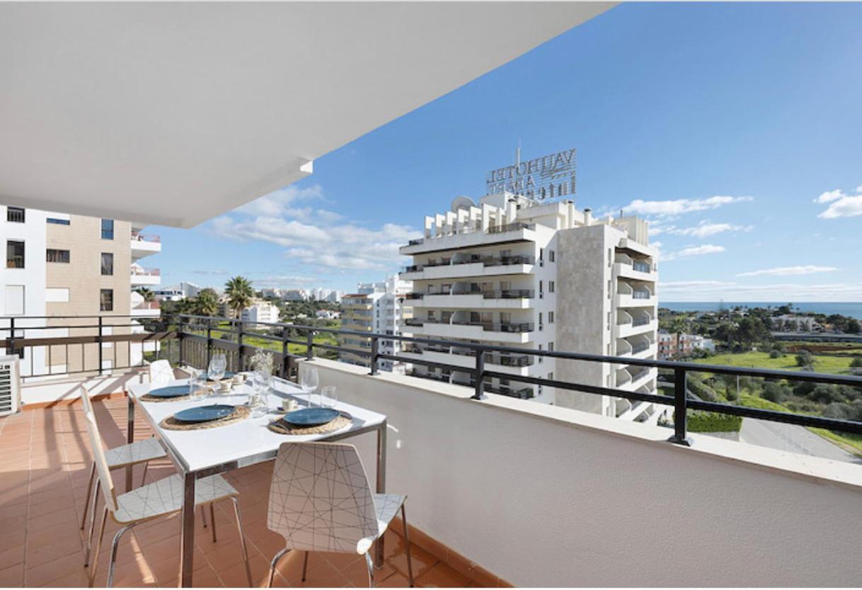 Cozy Apartment With Seaview 300M From The Beach Portimão Exterior foto